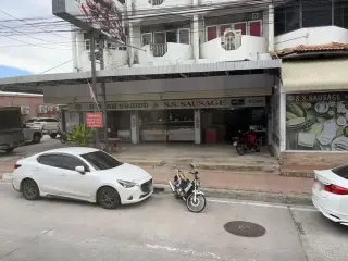 Top one beauty Salon