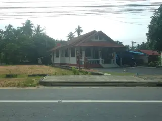 Xnngkh Biwti