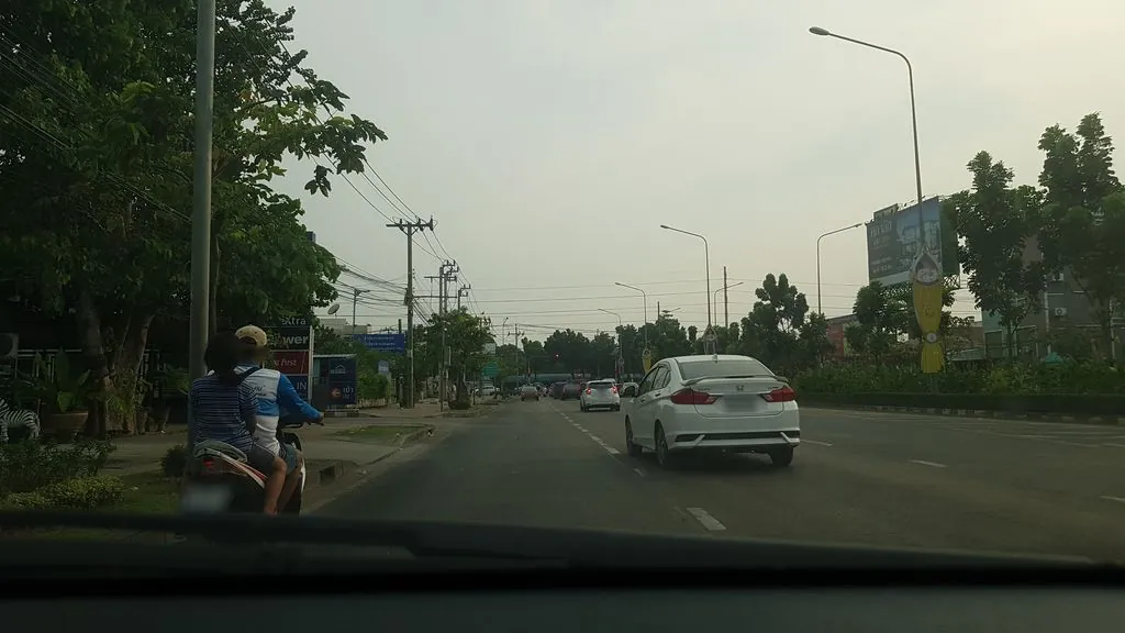 sux sim san (Zeu Zim Zan) keiyw yaki thrng kheruxng