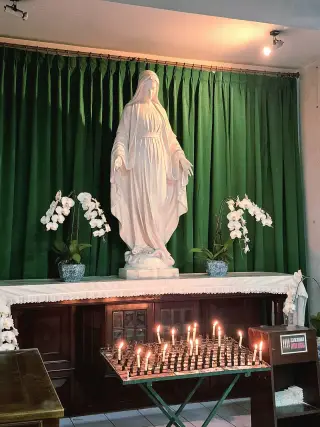 Gereja Katolik Santorobertus Bellarminus Cililitan