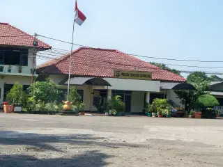 Polsek Ciracas