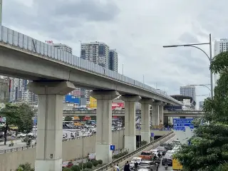 Máy Rửa Xe Chạy Bằng Pin - Nhập Khẩu Đức 2022 — фото 2