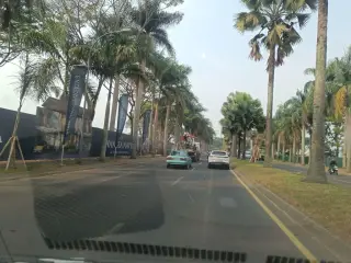 Gereja Satelit