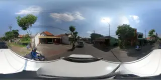 Rumah Dannis Sepanjang