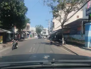 Cơm Gà Hoa Long