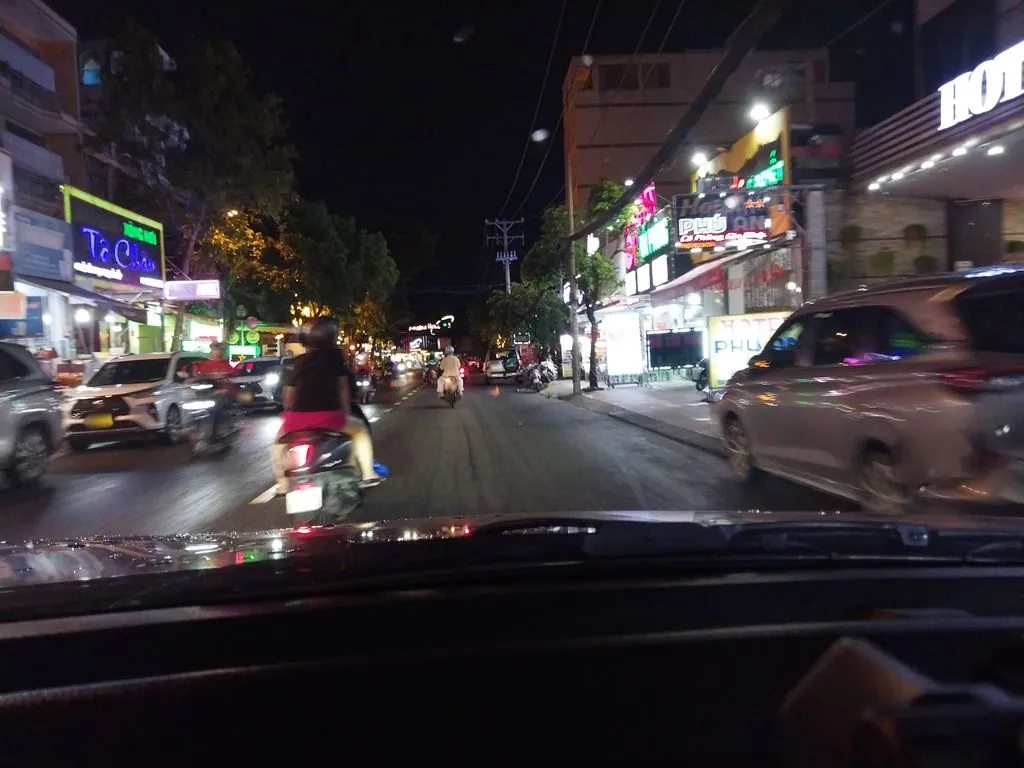 Nội Thất Và Thiết Bị Thẩm Mỹ ABES