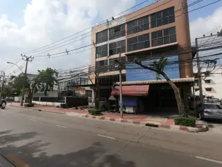 ทะเลถัง ซี่โครงย่างบุฟเฟ่ต์
