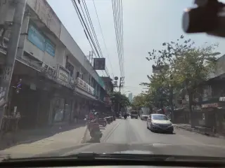 Bahmi Pak Ray