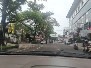 Waroeng Steak and Shake