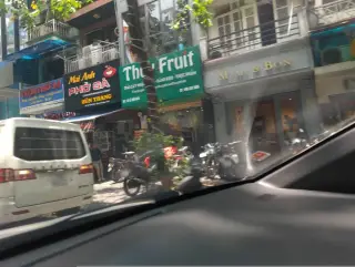 Cửa Hàng Tóc Đẹp Số 6 Thi Sách