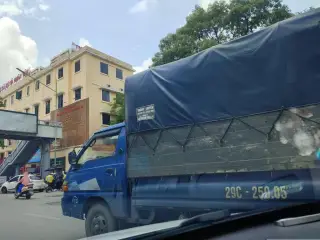 HUStore