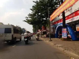 Cua Hang Thoi Trang PT 2000