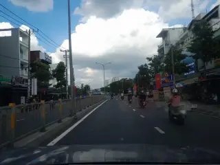 Banh Canh Ca Loc Noi Dat