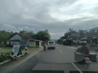 Ardeka madu