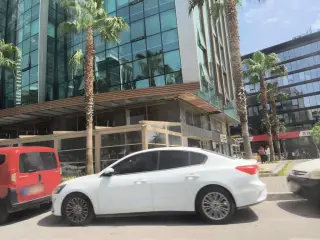 Op. Dr. Ali Saraç