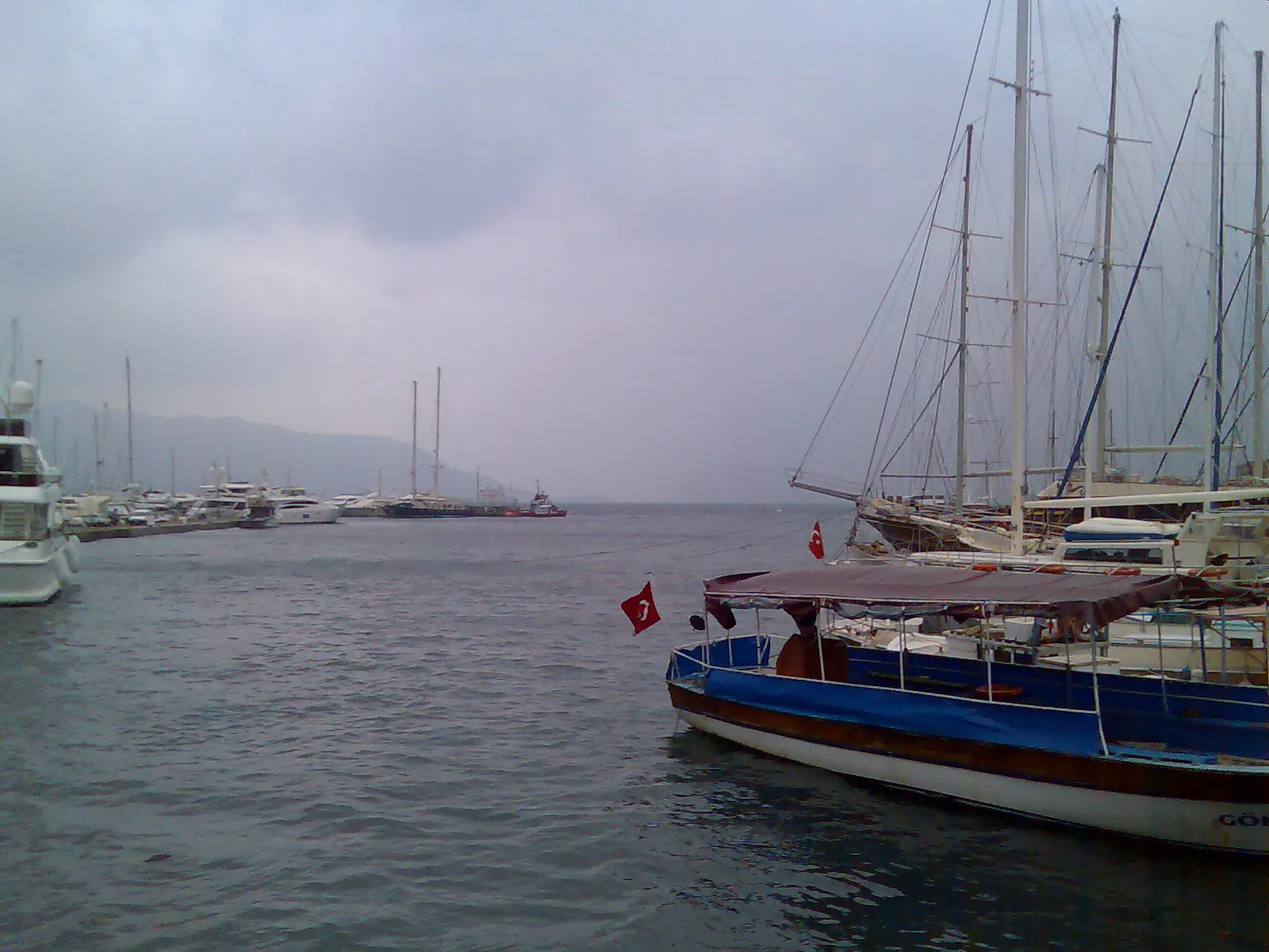 People 180 Netsel Marina
