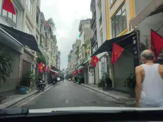Hải Sản Hạ Long Tươi Ngon Bình Dân