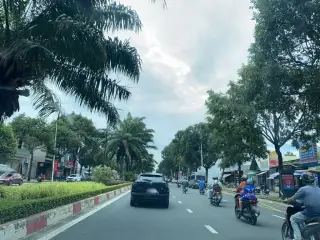 Bún Bò Huế - Mì Quảng 432 Thống Nhất