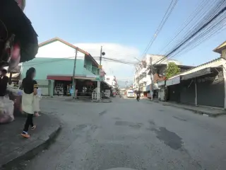 Cha Tang Henux Sakha Santi Thrrm