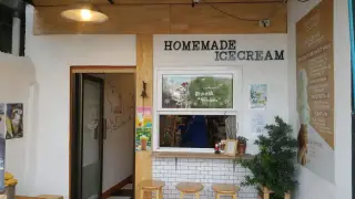 Hardcocktail Bar