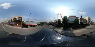 Bebek Goreng Pak Slamet Ngampilan