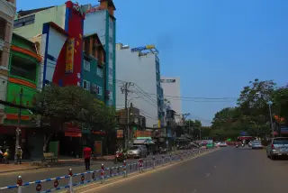Dr Bùi Việt - Chuyên Khoa Phẫu Thuật Thẩm Mỹ Cô Bé