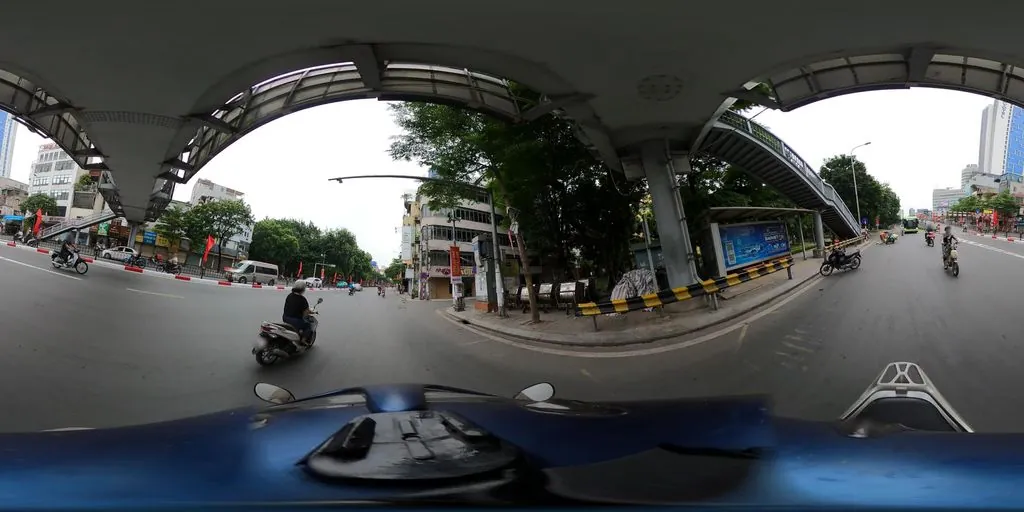 Thúy Mẹt - Nem chua rán Tạm Thương