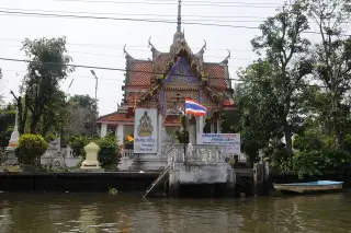 กับข้าวแม่แอ๋ว ข้างสำนักงานเขตธนบุรี ตลาดพลู