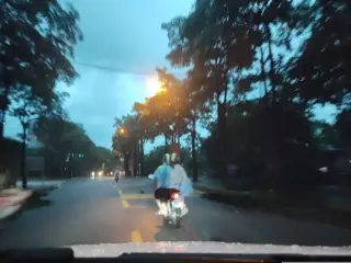 Voi + Quần Áo Trẻ Em