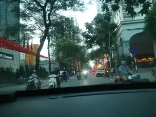 Lạ Quán
