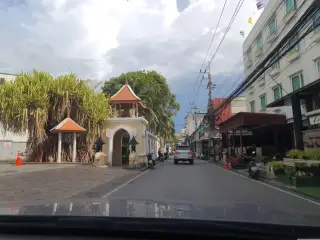 Baan-Gu Bar&Restaurant Hua-Hin