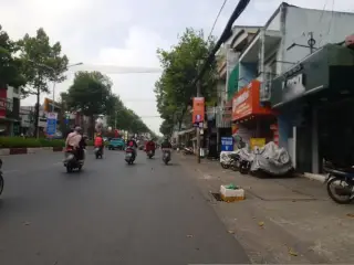 Khương Nguyễn