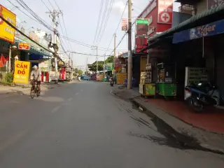 nhà thuốc tây hoàng ngân 2