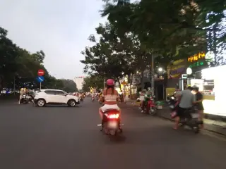 Tiệm Trà Chanh