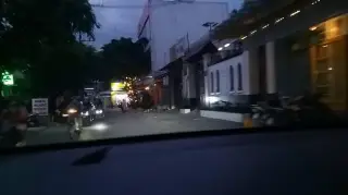 Nhà Giá Rẻ Khu Tây Sài Gòn