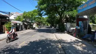 Cô Mai Bánh Kẹp Gỏi Trộn