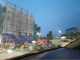 Lẩu Hồ Gươm
