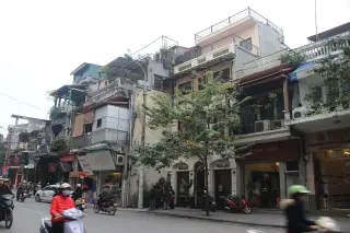 Green Palm Gallery - Hanoi Old Quarters — фото 3
