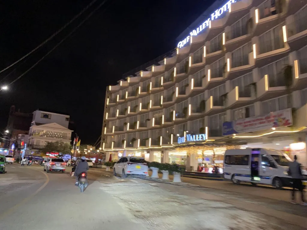 Lau Ga La E Da Lat-Chinh Goc