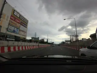 Layback.bkk