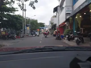 Phòng trà Mây