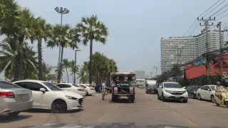 Ban Roti Ma Reiym