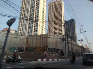 ลองดู ลาดพร้าว