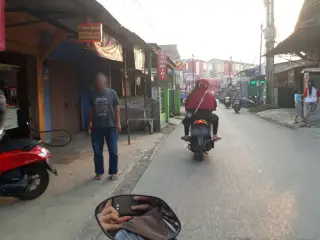 Idola Bumi Sani