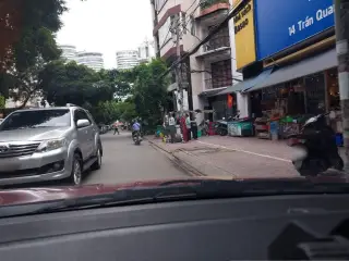 Thiện Hùng Phố