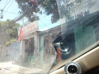 Huy 76 Barber