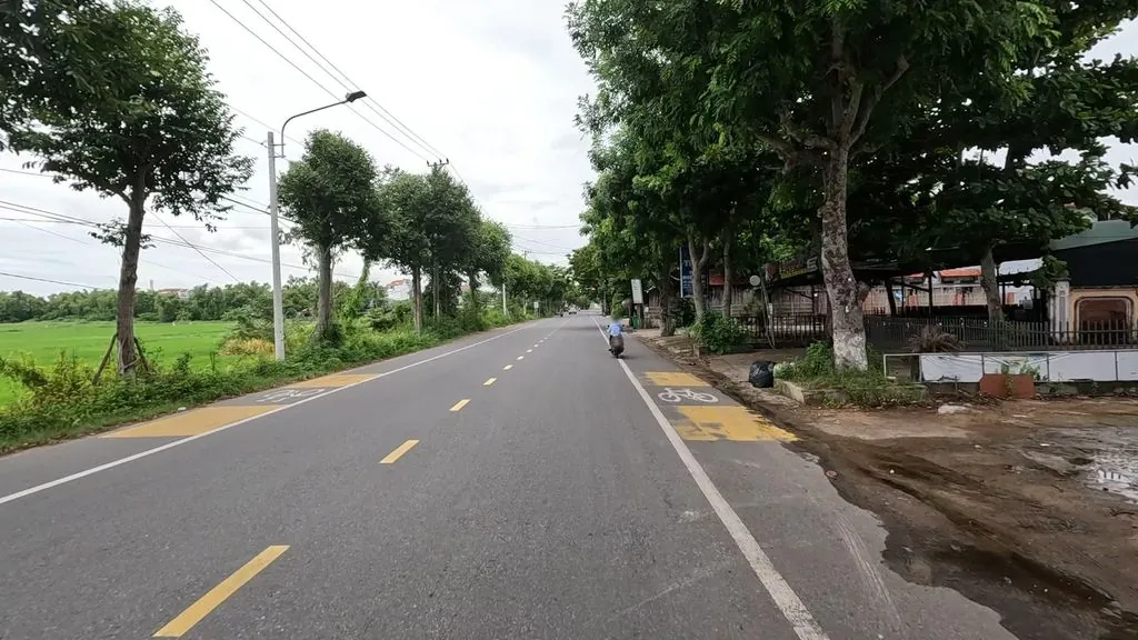Nhà Hàng Hải Sản Biển Đông