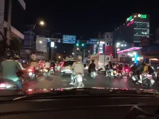 Loan Vy Mart