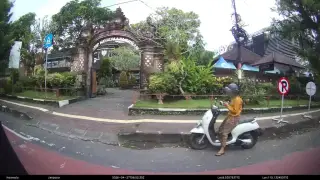 Pangkas Rambut Mahkota