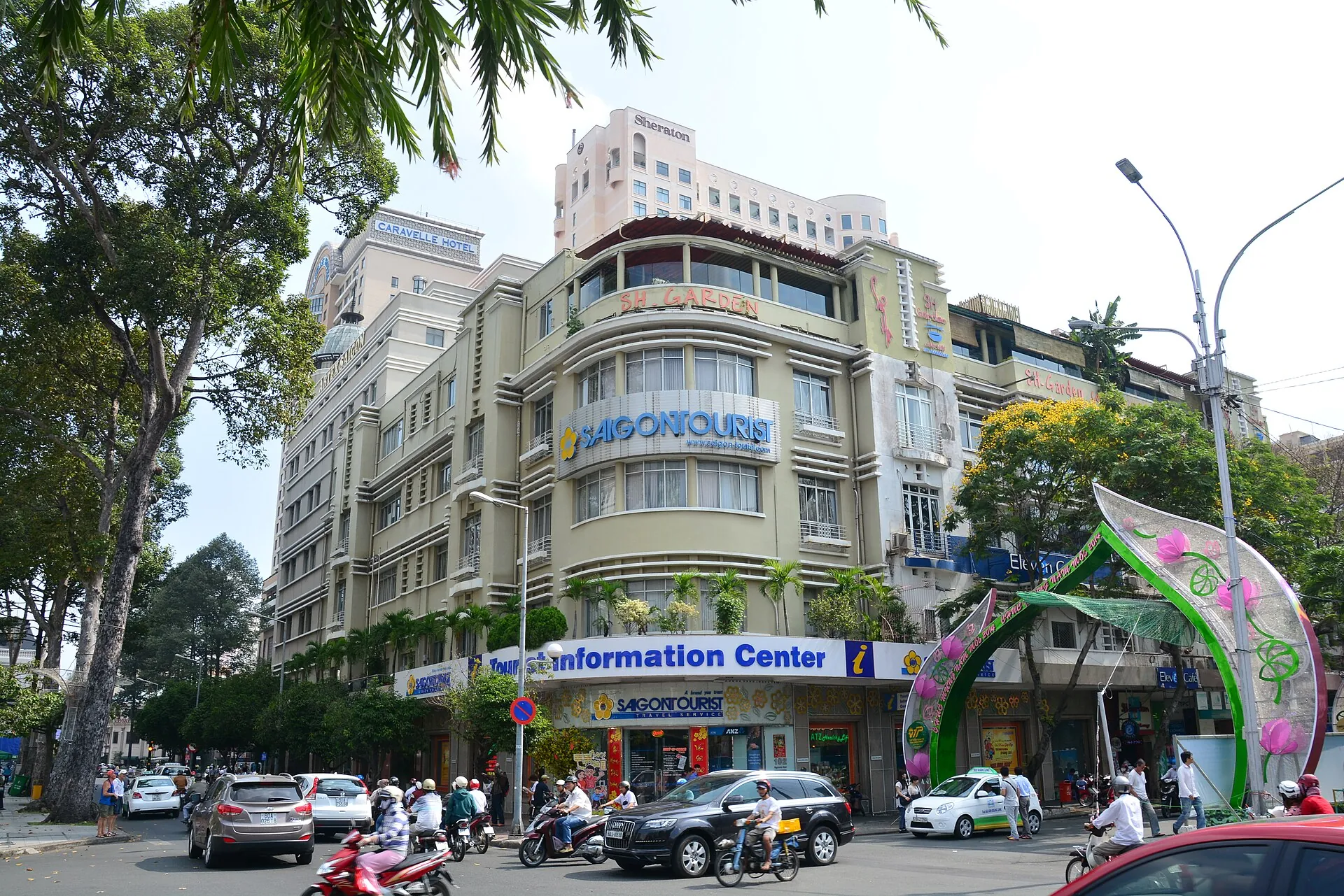 Skyzone - The Best Rooftop & Dining in Saigon